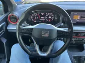 SEAT Arona (2022) thumbnail 15