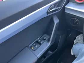 SEAT Arona (2022) thumbnail 16