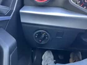SEAT Arona (2022) thumbnail 17