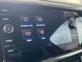 Volkswagen T-Cross (2020) thumbnail 24