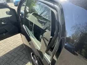 Volkswagen Up! (2018) thumbnail 14