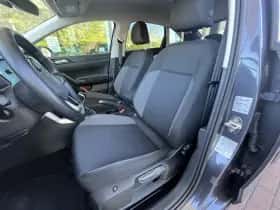 Volkswagen Taigo (2024) thumbnail 6