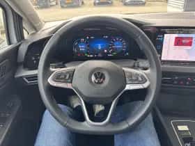 Volkswagen Golf (2021) thumbnail 13
