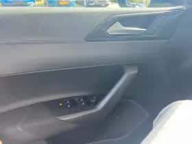Volkswagen Taigo (2023) thumbnail 25