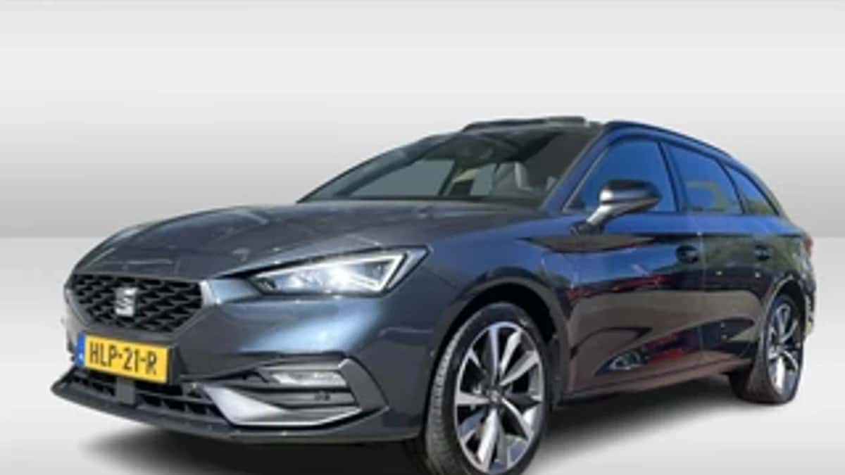 SEAT Leon (2021) — foto 1