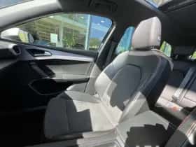 SEAT Leon (2021) thumbnail 11