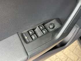SEAT Arona (2019) thumbnail 19