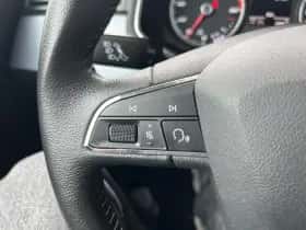 SEAT Arona (2019) thumbnail 21