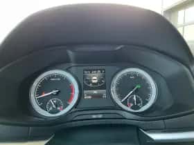 Škoda Karoq (2021) thumbnail 19