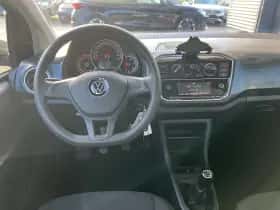 Volkswagen Up! (2023) thumbnail 19