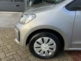 Volkswagen Up! (2023) thumbnail 23