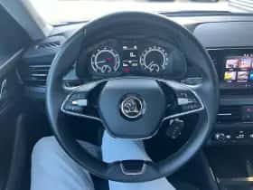 Škoda Kamiq (2022) thumbnail 17
