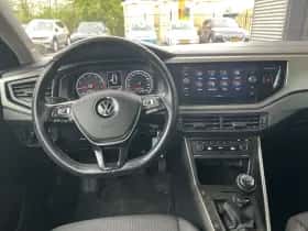 Volkswagen Polo (2021) thumbnail 5