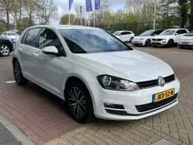 Volkswagen Golf (2016) thumbnail 6