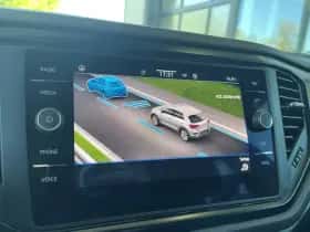 Volkswagen T-Roc (2020) thumbnail 18