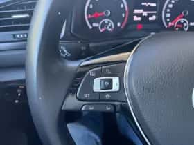 Volkswagen T-Roc (2020) thumbnail 22