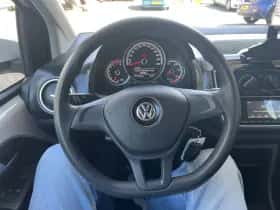 Volkswagen Up! (2020) thumbnail 18