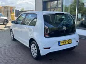 Volkswagen Up! (2020) thumbnail 8