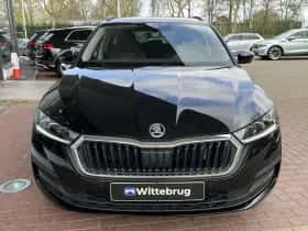 Škoda Octavia (2022) thumbnail 6