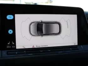 Volkswagen Golf (2021) thumbnail 19