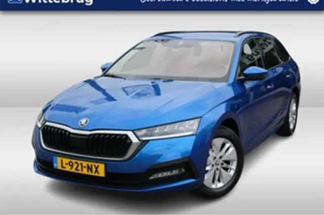 Škoda Octavia (2021) thumbnail 1