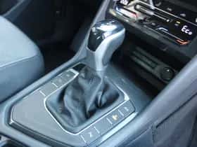 Volkswagen Tiguan (2022) thumbnail 14