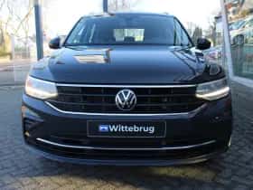 Volkswagen Tiguan (2022) thumbnail 8