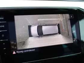 Volkswagen Passat (2022) thumbnail 22