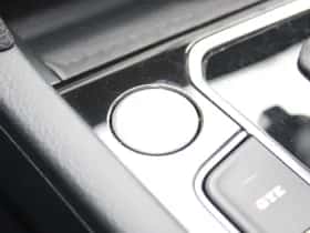 Volkswagen Passat (2022) thumbnail 23