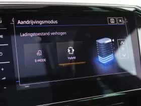 Volkswagen Passat (2022) thumbnail 27