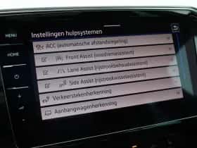 Volkswagen Passat (2022) thumbnail 33