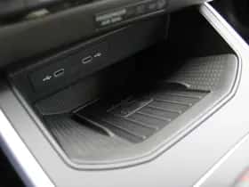 SEAT Arona (2023) thumbnail 24