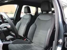 SEAT Arona (2023) thumbnail 5