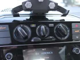 Volkswagen Up! (2023) thumbnail 16