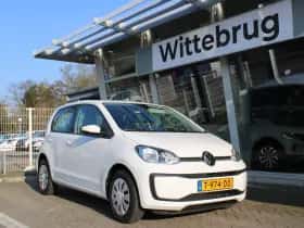 Volkswagen Up! (2023) thumbnail 3