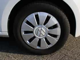 Volkswagen Up! (2023) thumbnail 23