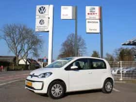 Volkswagen Up! (2023) thumbnail 9