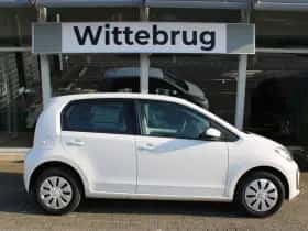 Volkswagen Up! (2023) thumbnail 10