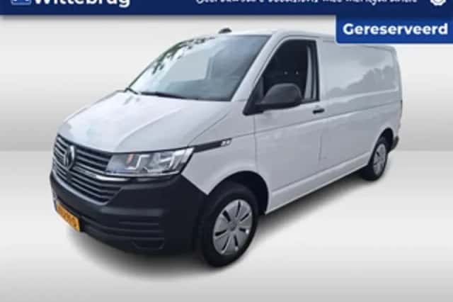Volkswagen Transporter (2023) thumbnail 1