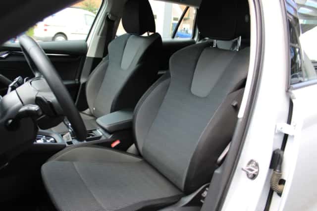 Škoda Octavia (2021) thumbnail 5