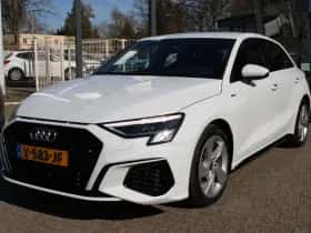 Audi A3 (2023) thumbnail 16