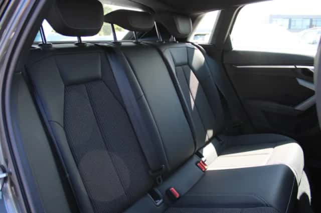Audi A3 (2025) thumbnail 6