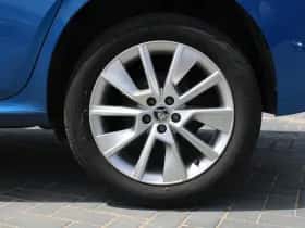 Škoda Kamiq (2023) thumbnail 6