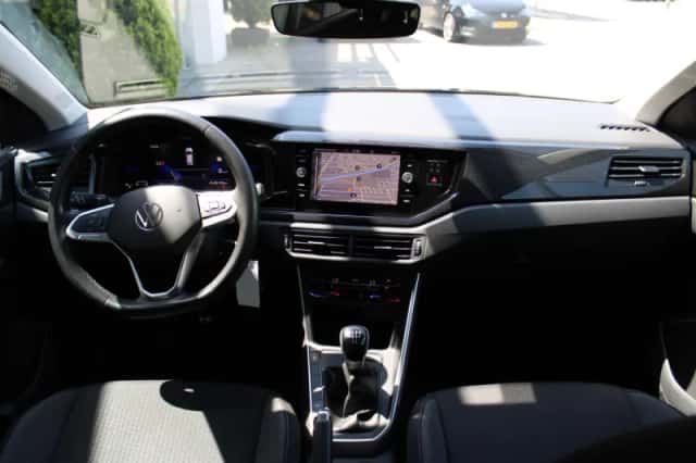 Volkswagen Taigo (2022) thumbnail 4