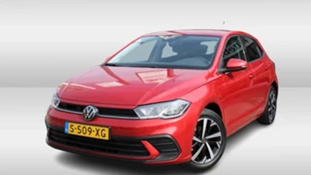 Volkswagen Polo (2023) — foto 1