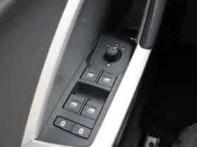 Audi Q3 (2022) thumbnail 27