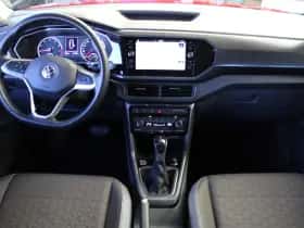 Volkswagen T-Cross (2020) thumbnail 4