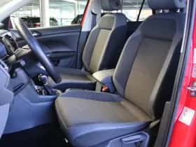 Volkswagen T-Cross (2020) thumbnail 5