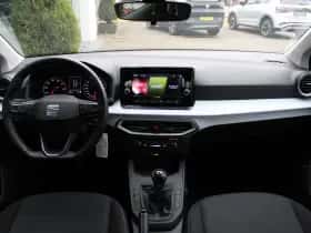 SEAT Ibiza (2023) thumbnail 4