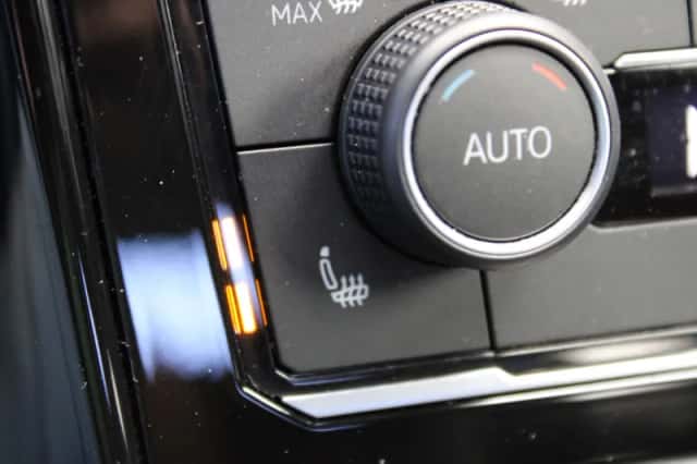 Volkswagen T-Cross (2021) thumbnail 5